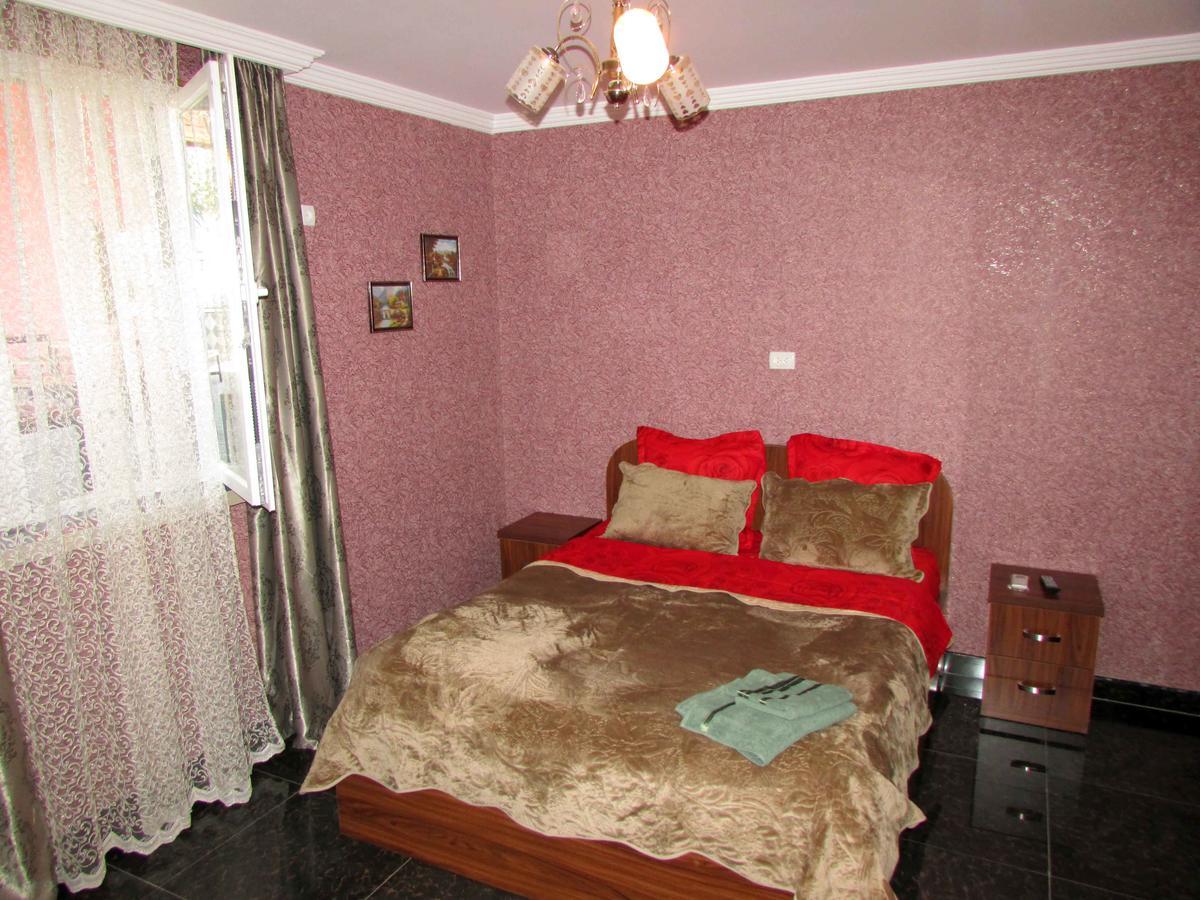 Hotel Gold Tbilisi Exteriör bild