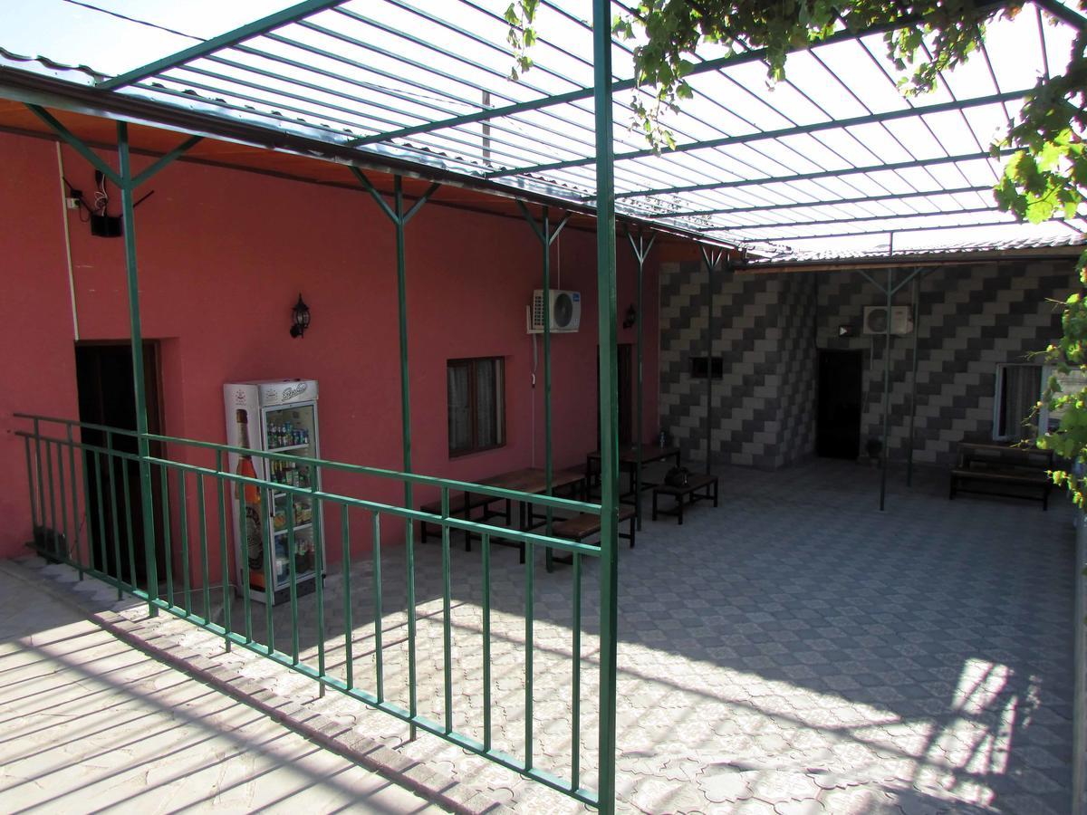 Hotel Gold Tbilisi Exteriör bild